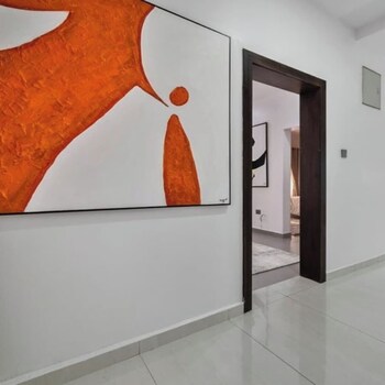 Wagmi Apartment,,5 star