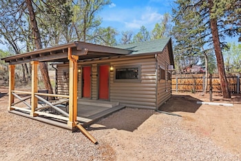 timber lodge cabin 02