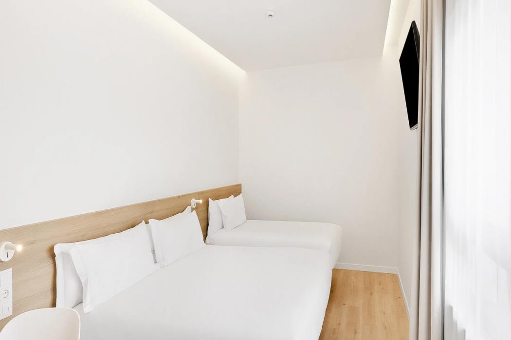bandb hotel alicante aeropuerto
