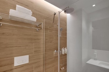 B&B Hotel Alicante Aeropuerto,,3 star