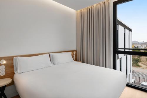 bandb hotel alicante aeropuerto