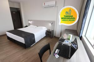 hotel valerim itajai navegantes