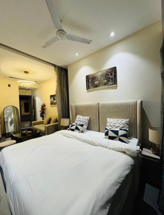 luxury stay supernova