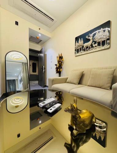 luxury stay supernova