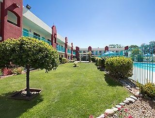 days inn by wyndham santa fe new mexico