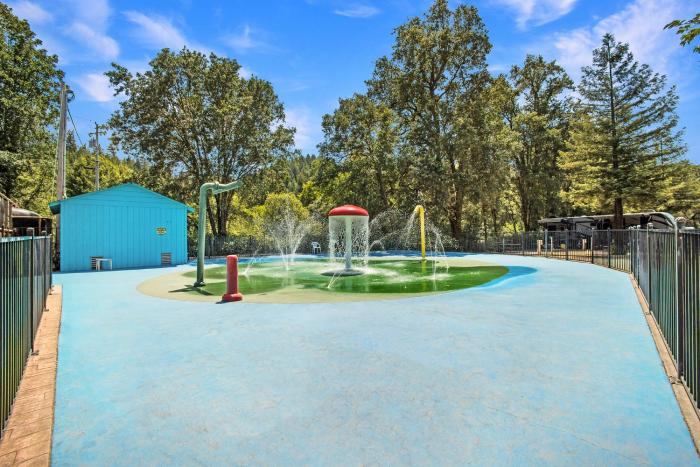 mendocino redwoods rv resort