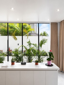 My Wailoaloa Apartment,,4 star
