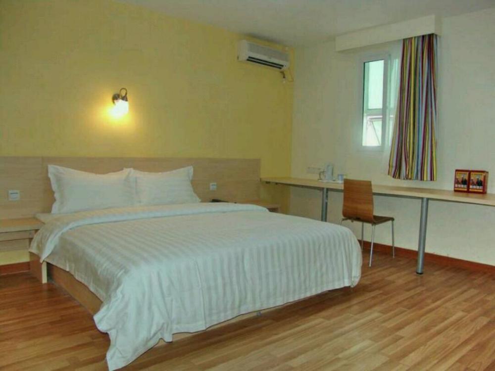 7 days inn guangzhou xinshi baixin plaza