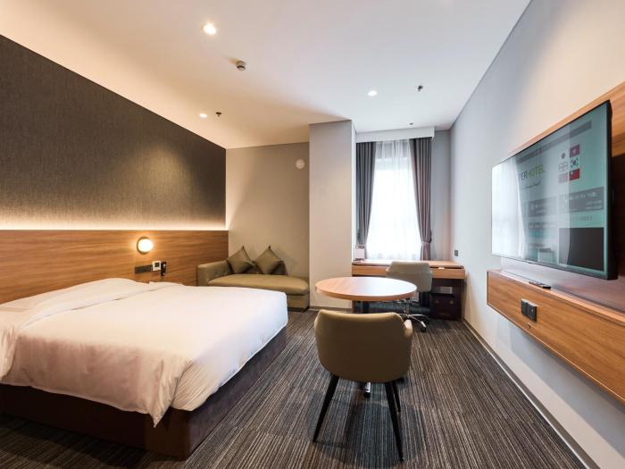 super hotel hanoi