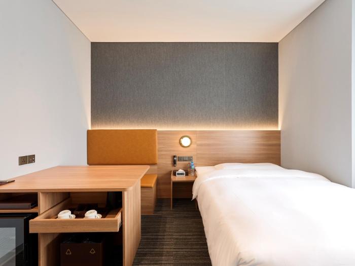 super hotel hanoi