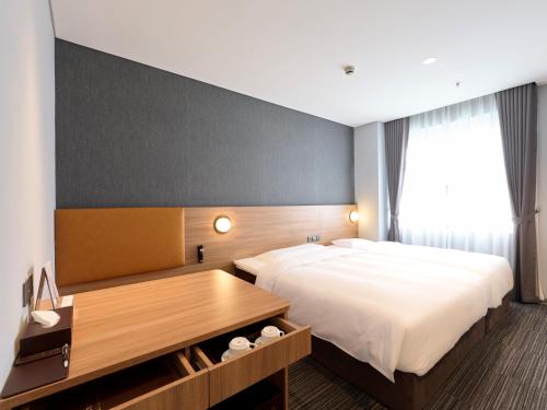 super hotel hanoi