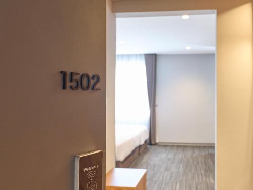 super hotel hanoi