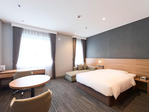 super hotel hanoi