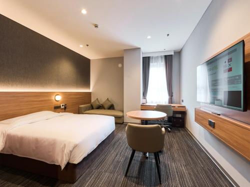 super hotel hanoi