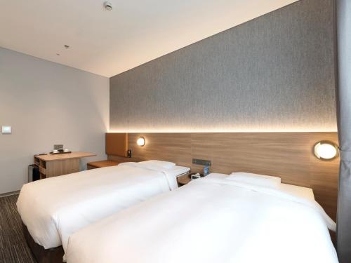 super hotel hanoi