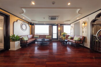 Cycad Cruise,,5 star