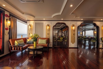 Cycad Cruise,,5 star