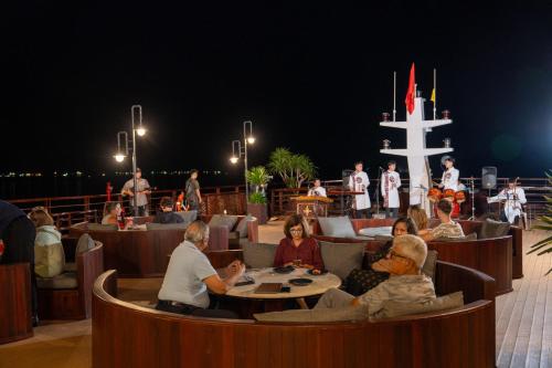 cycad cruise