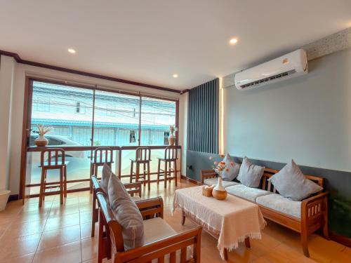 clayhouse samui boutique hotel