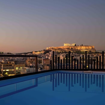 thea acropolis suites and apartments