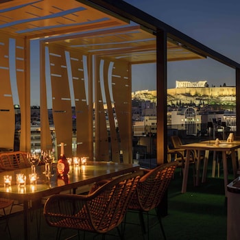 thea acropolis suites and apartments