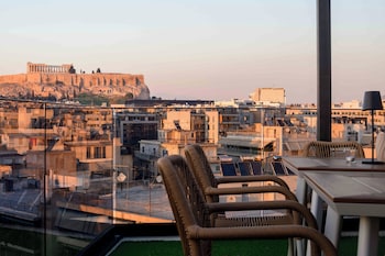 thea acropolis suites and apartments