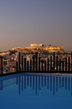 thea acropolis suites and apartments