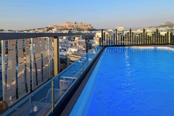thea acropolis suites and apartments