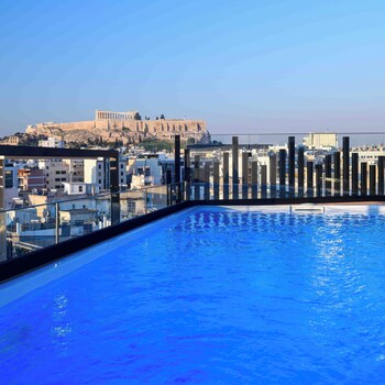 thea acropolis suites and apartments