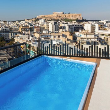thea acropolis suites and apartments