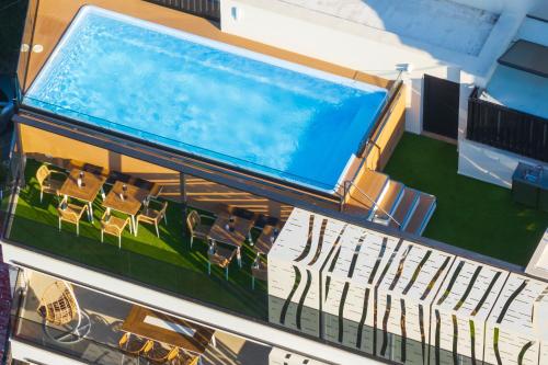 thea acropolis suites and apartments