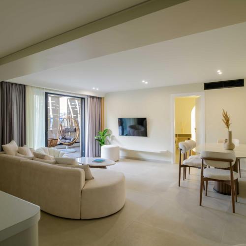 thea acropolis suites and apartments