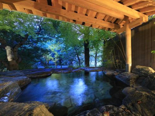 furuyuonsen sagafuga