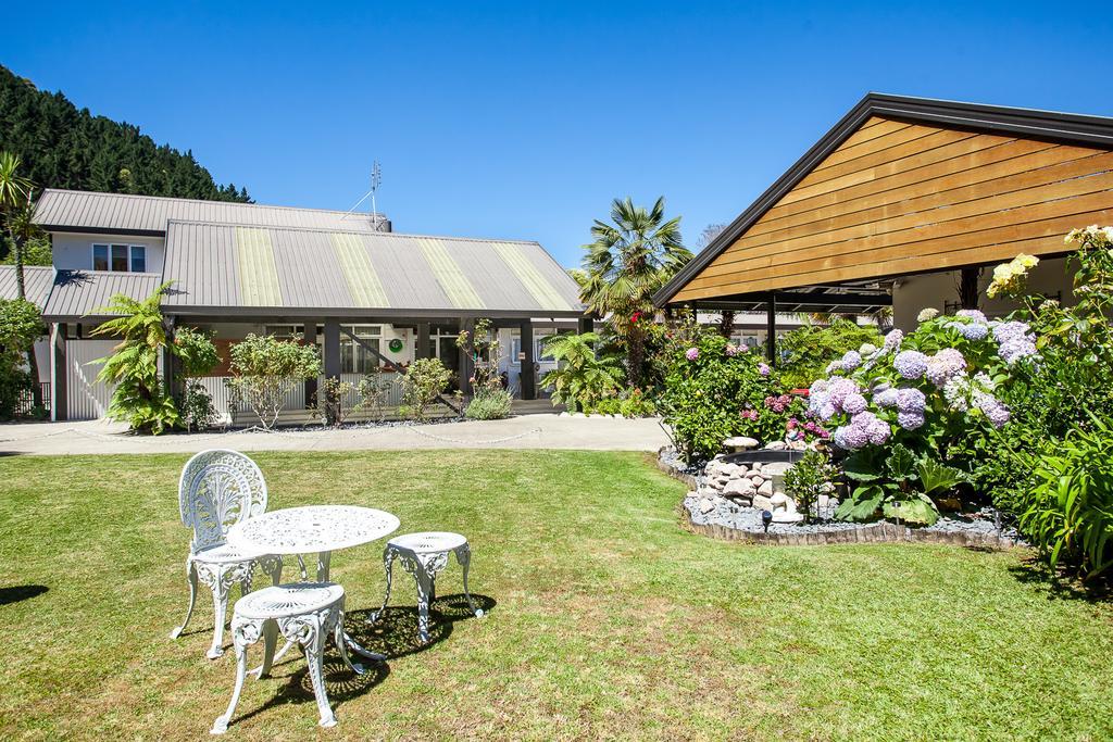 Amber Court Motel Whakatane,Whakatane>>Bay Of Plenty,3 star