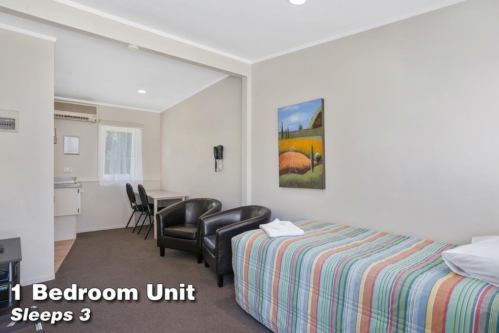 Amber Court Motel Whakatane,Whakatane>>Bay Of Plenty,3 star