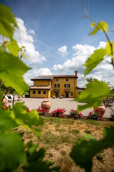 Al Pompiere Wine And Rooms,,0 star