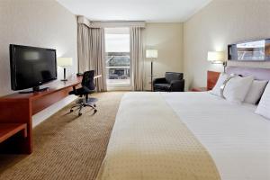 Holiday Inn Santiago - Airport Terminal By Ihg,Recoleta>>Pudahuel,4 star
