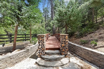 arrowhead ranch retreat and conference