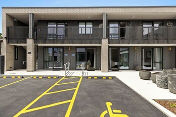 brookside motel