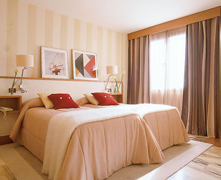 H10 Tribeca,Tetuan>>Madrid,4 star
