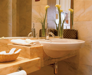 H10 Tribeca,Tetuan>>Madrid,4 star