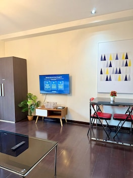 Makati City Gramercy Residences Studio,,2 star
