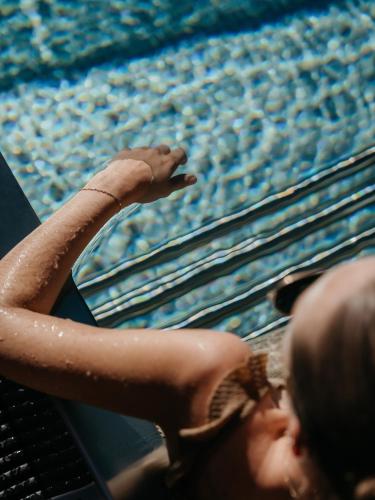 larchenlodge skyspa und rooftop pool