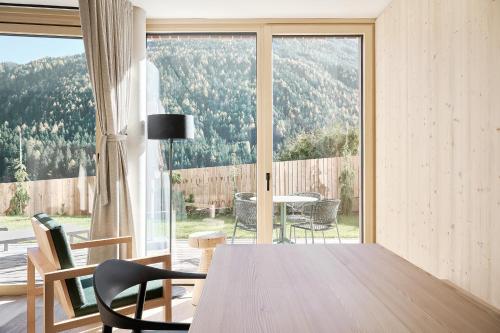 larchenlodge skyspa und rooftop pool