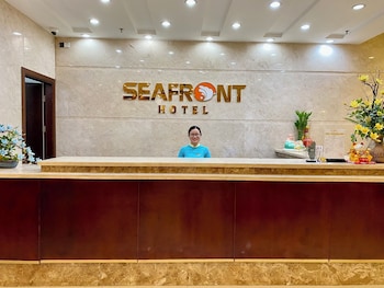 sea front apartment and spa da nang