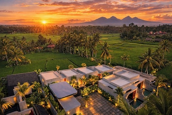 Subu Utamas Villas,,4 star