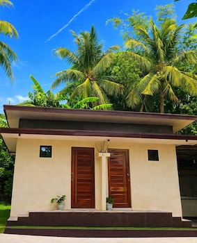 Bahay Domingo Guesthouse,,3 star