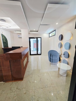 sunaa home logpom