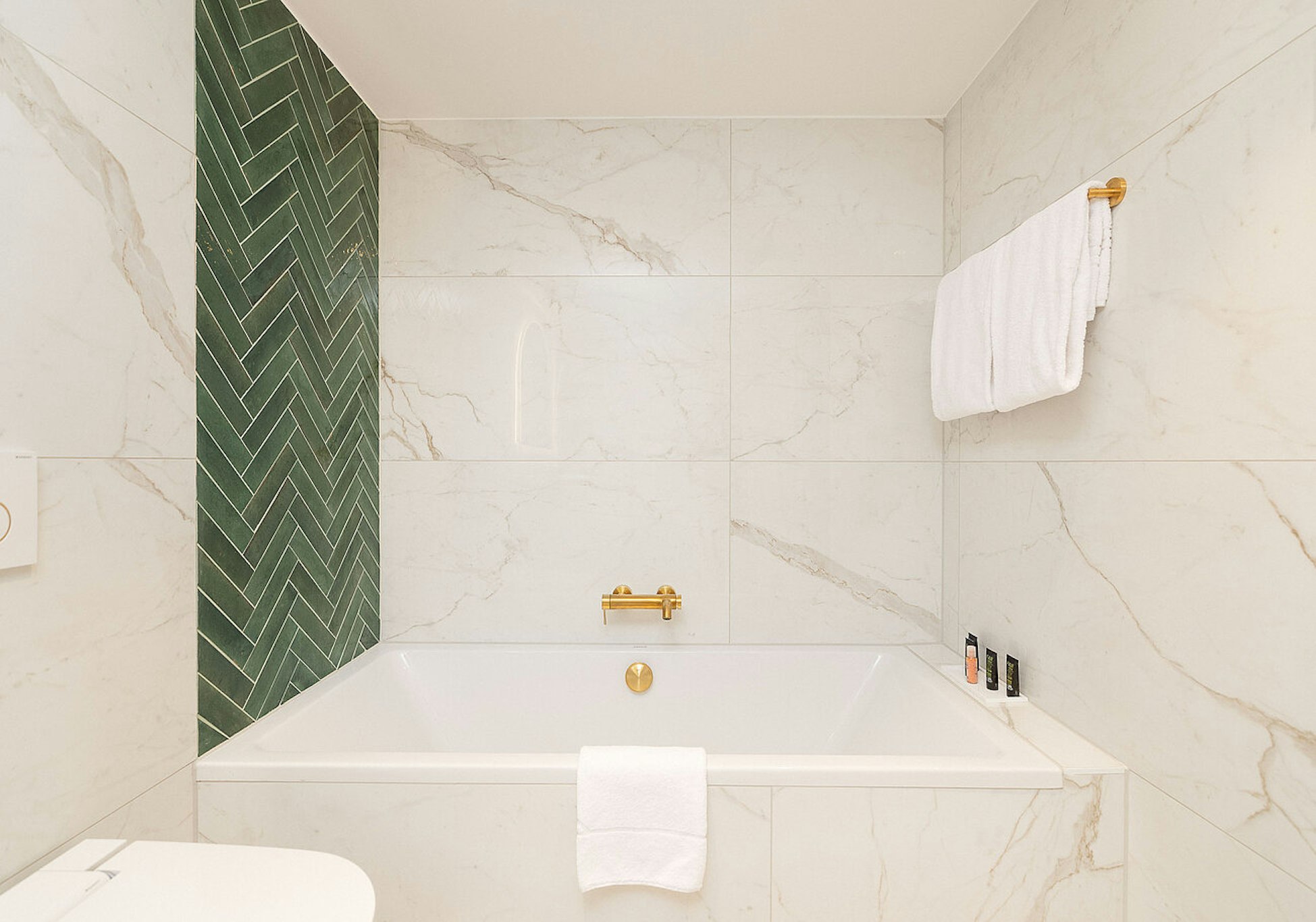 est hotel palais chotek new opening