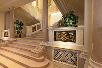est hotel palais chotek new opening